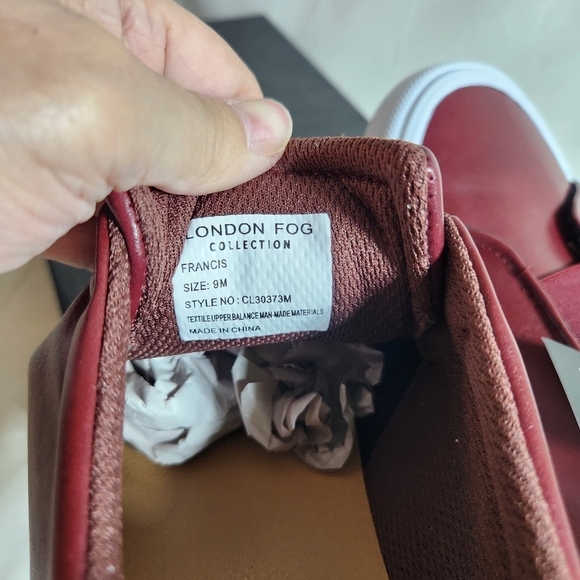 London Fog Men's 9M Francis Cabernet/Burgundy Sneakers New In Box - Picture 4 of 7